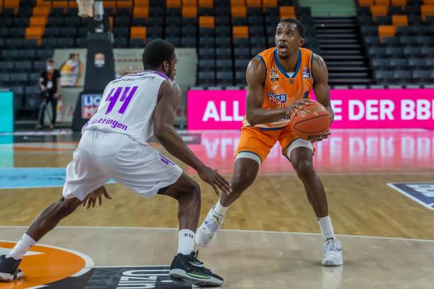 著的优势大 著的优势大